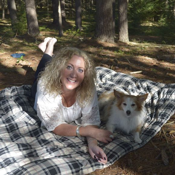 Meet your Posher, Michelle - Picture 1 of 1